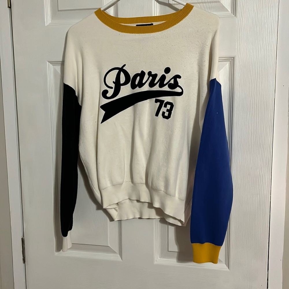Forever 21. Paris Sweater. Size Medium